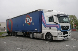 POR-MAN-TGX-Teo-Holz-100810-02