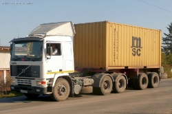 RO-Volvo-F12-Vorechovsky-031108-01