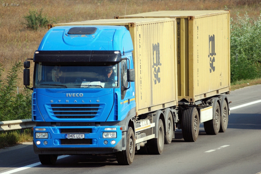 RO-Iveco-Stralis-AS1-430-blue-240909-1.jpg