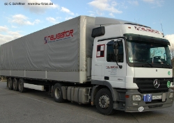 MB-Actros-MP2-1841-weiss-Schiffner-241207-01-RUS