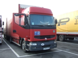 Renault-Premium-385-rot-Fustinoni-040107-02-RUS