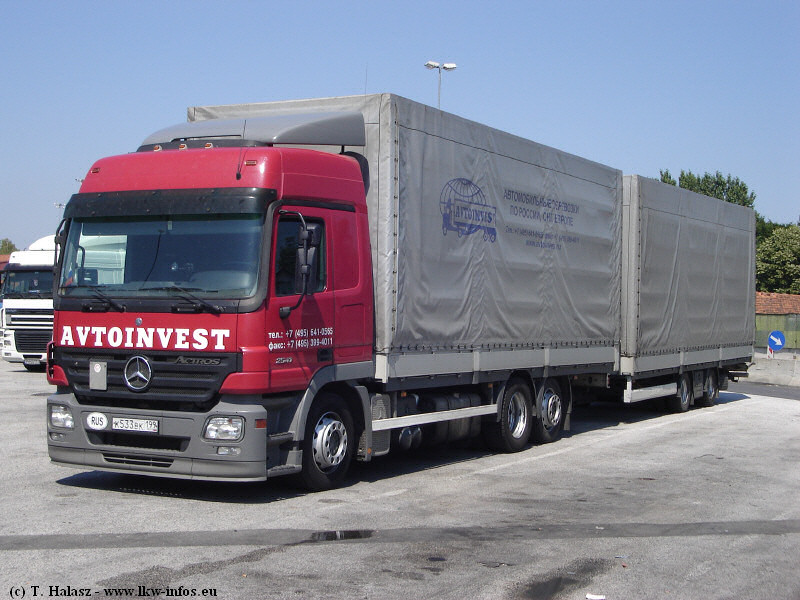 RUS-MB-Actros-2541-MP2-Avtoinvest-Halasz-220710-01.jpg - Tamas Halasz