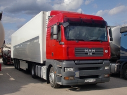 RUS-MAN-TGA-XLX-rot-DS-260610-01