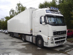 RUS-Volvo-FH-480-Halasz-270909-01