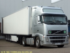 Volvo-FH12-420-silber-weiss-141104-1-RUS