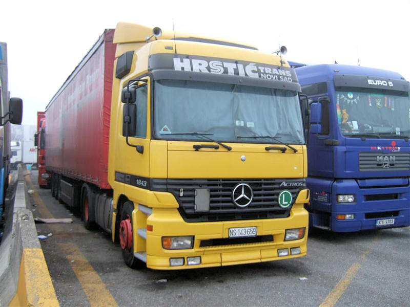 MB-Actros-1843-Hrstic-Fustinoni-010706-02-SRB.jpg - G. Fustinoni