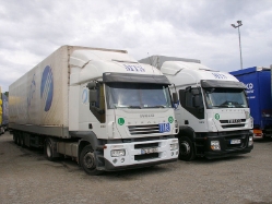 TR-Iveco-Stralis-AT-440-S-43-MTS-Holz-250609-01