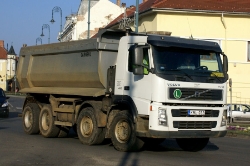 HUN-Volvo-FM12-420-weiss-Vorechovsky-160109-01