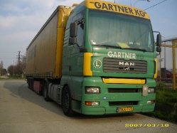 MAN-TGA-18-460-GARTNER-Kovacs-180307-01-HUN
