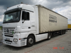 MB-Actros-1844-MP2-Juhasz-Kovacs-270506-01-HUN