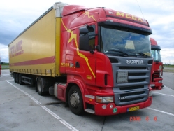 Scania-R420-Mega-Kovacs-060806-01-HUN