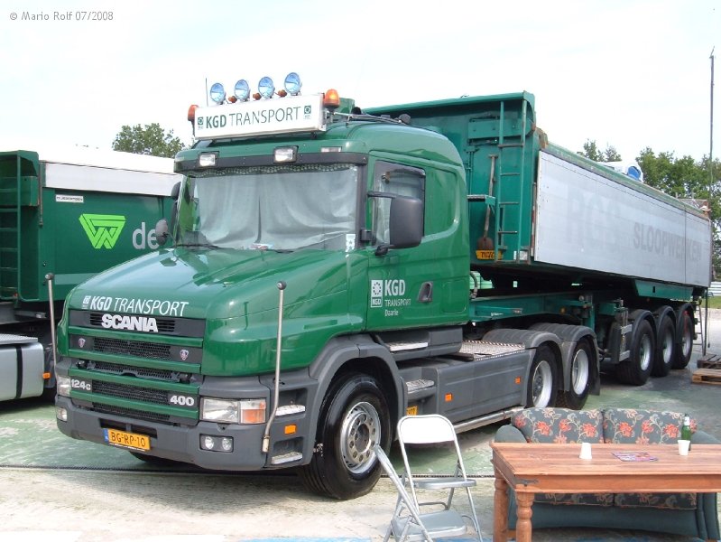 Scania-T-124-G-400-KGD-Rolf-28-07-08.jpg