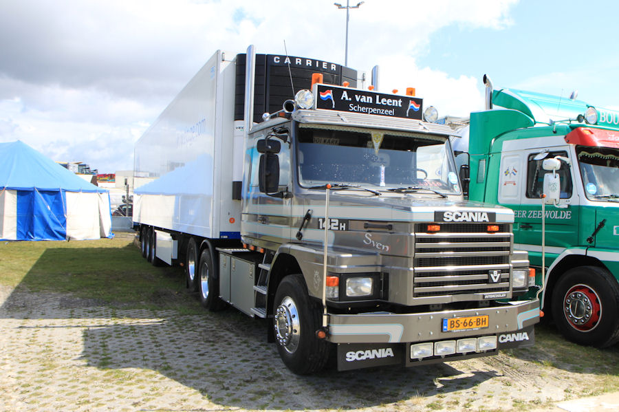 Scania-142-H-van-Leent-260709-01.jpg