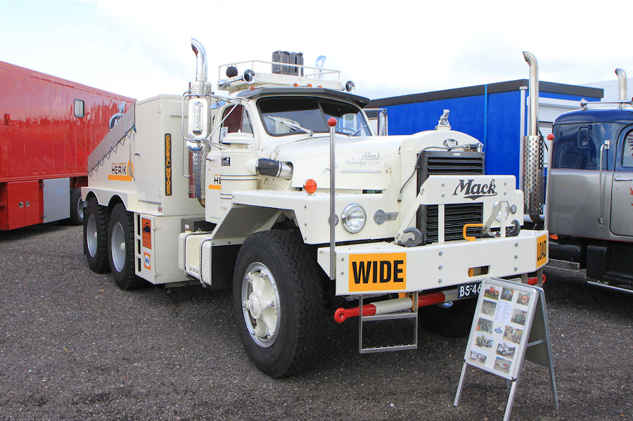 Mack-B-80-SX-Herik-280709-01.jpg