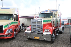 Kenworth-W-900-L-van-den-Bosch-280709-01
