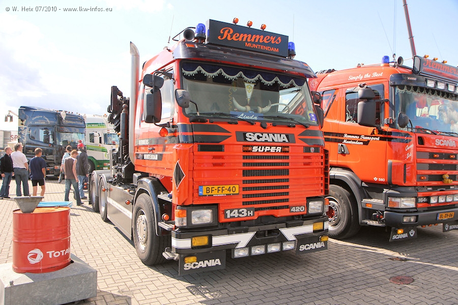 Truckstar-Festival-Assen-2010--Spezialtransport-020.jpg