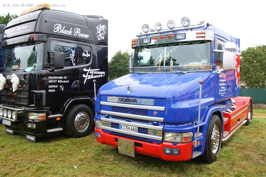 581-Scania-4er-blau-rot-110807-01.jpg