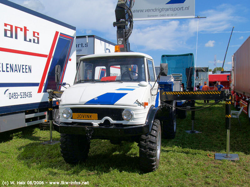 MB-Unimog-Vendrig-190806-02.jpg