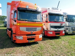 Renault-Premium-Route-orange-190806-01