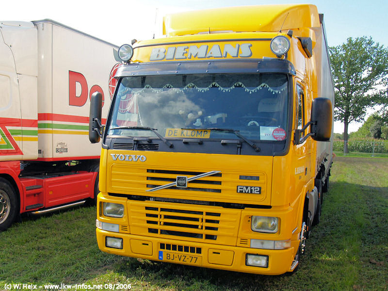Volvo-FM12-Biemans-198006-02.jpg
