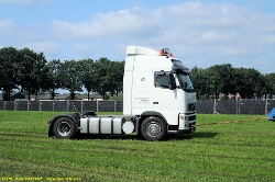 346-Volvo-FH12-weiss-110807