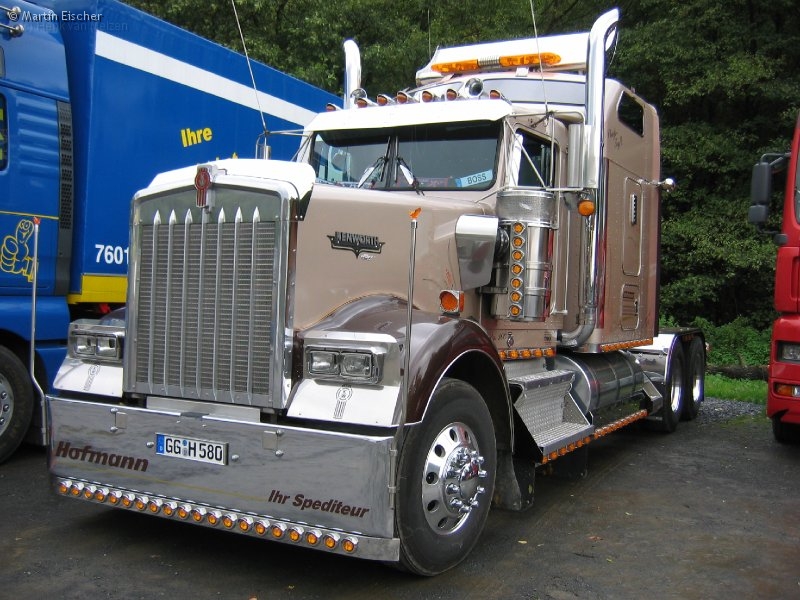 Kenworth-W-900-Hofmann-Eischer-290907-02.jpg
