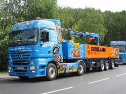 MB-Actros-1848-MP-2-Schreglmann-Eischer-260507-01