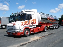 Scania-124-L-470-Roehlich-Holz-240609-01