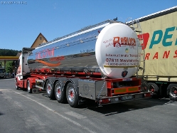 Scania-124-L-470-Roehlich-Holz-240609-02