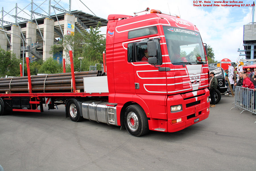MAN-TGA-XXL-Voegel-070707-02.jpg