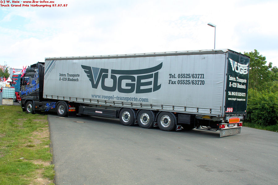 Volvo-FH12-460-Voegel-070707-05.jpg