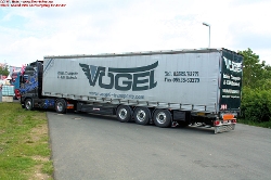 Volvo-FH12-460-Voegel-070707-05