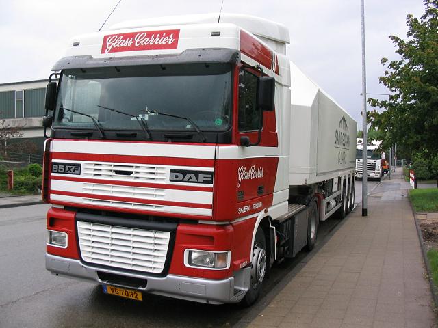 DAF-95-XF-430-Glass-Carrier-Driessen-100504-2.jpg - Markus Driessen