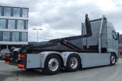 Volvo-FH16-Gergen-Dierstein-260409-01