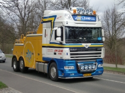 DAF-XF-95530-vdZand-DS-260610-01