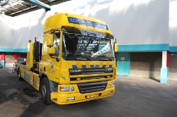 Mackdag-Bergefahrzeuge-Autotransporter-031010-034