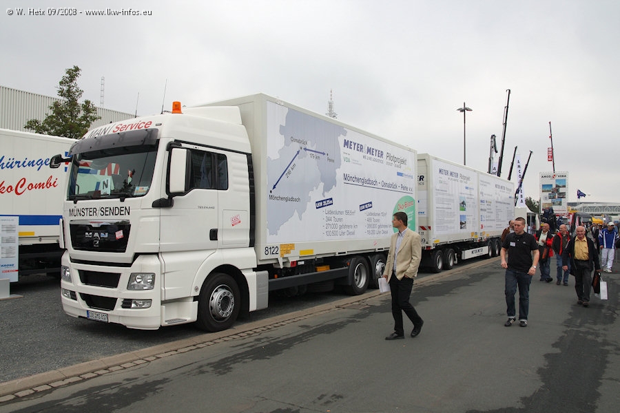 MAN-TGX-26440-Gigaliner-Meyer+Meyer-260908-03.jpg