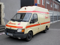 Ford-Transit-JUH-DU-Kleinrensing-110510-01