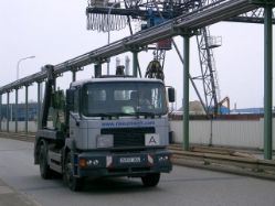 MAN-F2000-RWE-Umwelt-Szy-050404-1