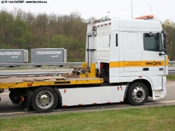 DAF-95-XF-380-van-Boxtel-110407-01