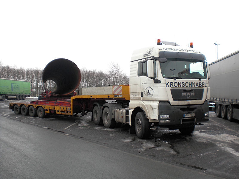 MAN-TGX-33540-Kronschnabel-Kleinrensing-140210-01.jpg - Ulrich Kleinrensing