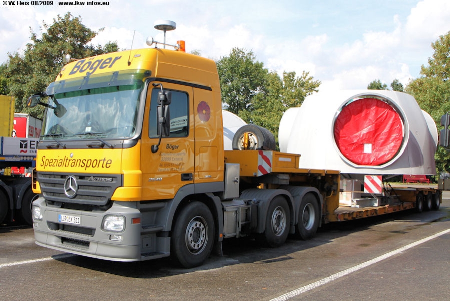 MB-Actros-MP2-2548-Boeger-011209-01.jpg