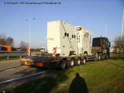 MB-Actros-2548-LH-schwarz-BJVB30-Bursch-040407-05