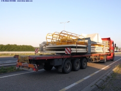 Renault-Magnum-rot-270608-02