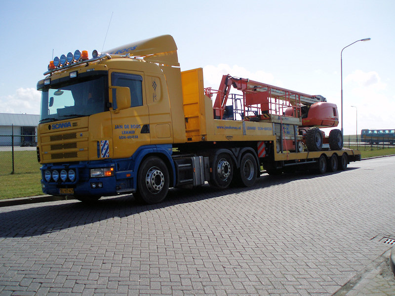 Scania-R-de-Roos-PvUrk-140508-01.jpg - Piet van Urk