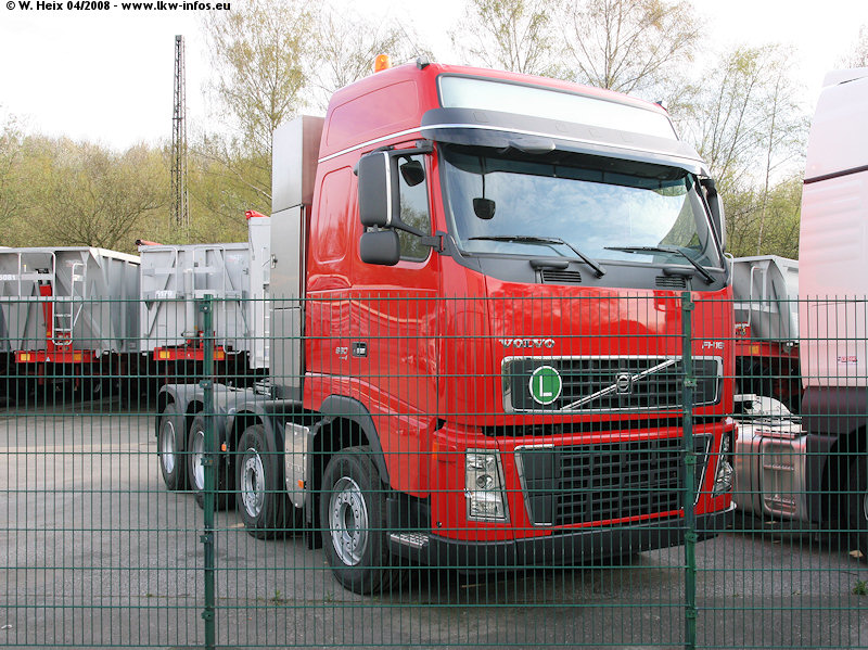 Volvo-FH16-660-rot-220408-05.jpg