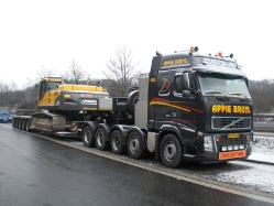 Volvo-FH16-660-te-Kloeze-Bruyl-Kleinrensing-140210-01