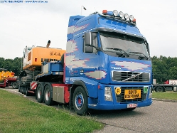 Volvo-FH16-550-Adams-270607-08