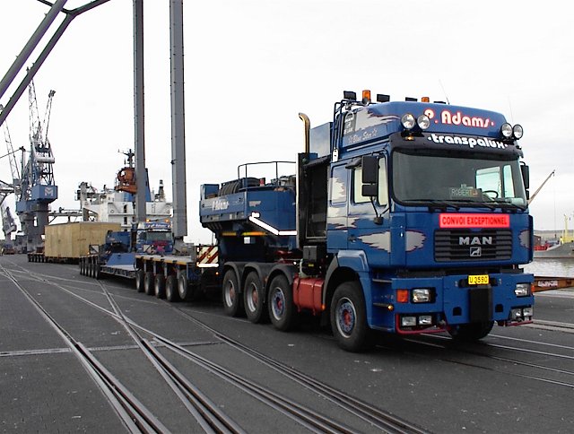 MAN-F2000-Evo-Schwertransport-Adams-2-(TL).jpg