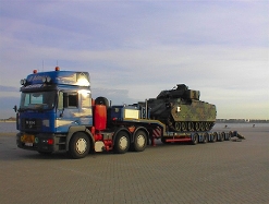 MAN-F2000-Evo-2746+Panzer-(Liszweski)
